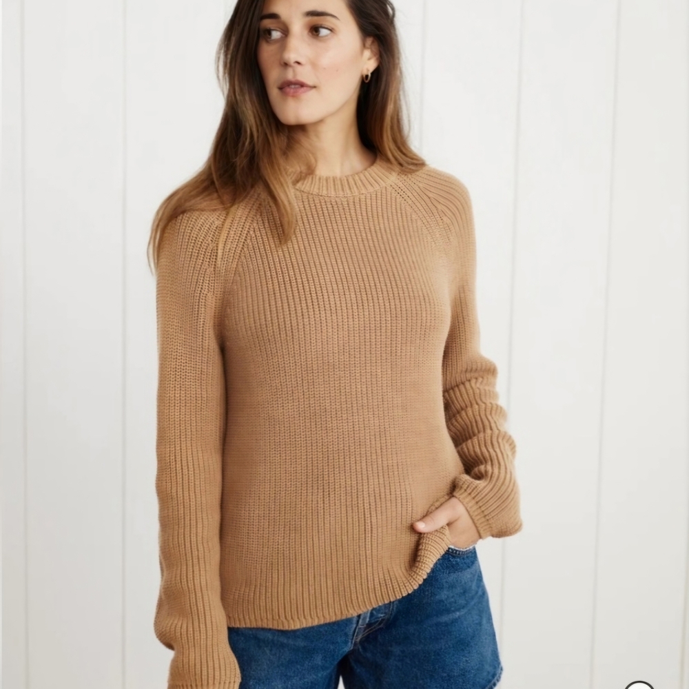 Women's Tan Sweater
